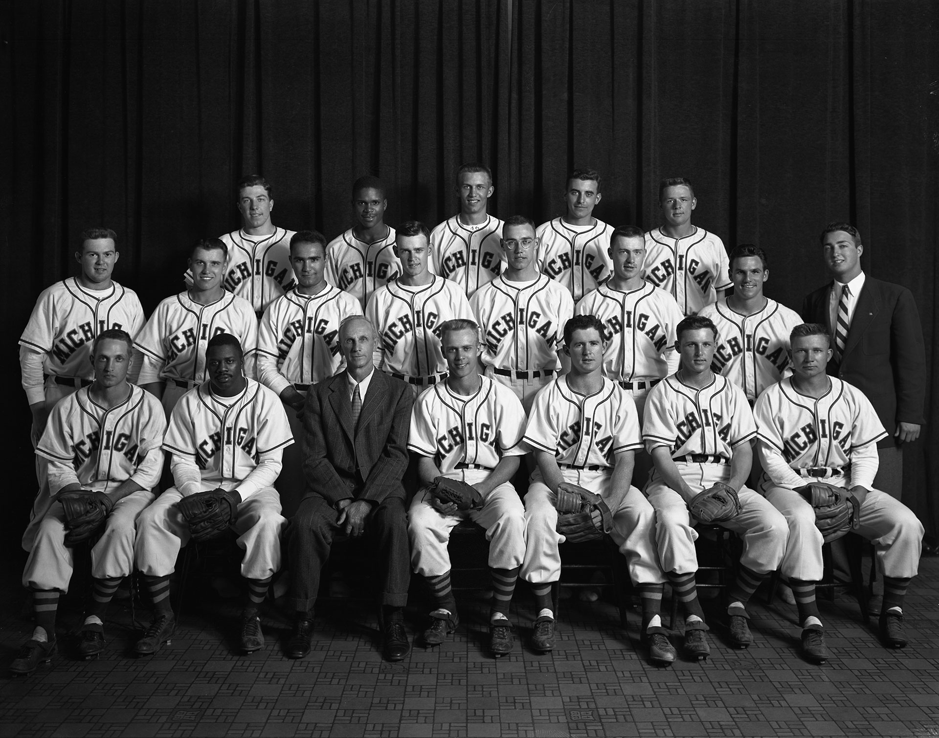 Michigan Baseball 1953 Team Photo